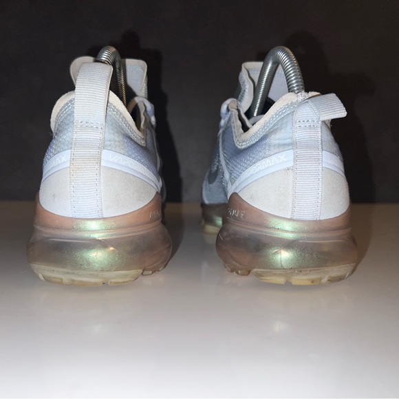 Nike Air VaporMax Indigo Fog Pure Platinum Blue AJ2617-001 Wmns 8.5 / 7Y - Picture 4 of 16